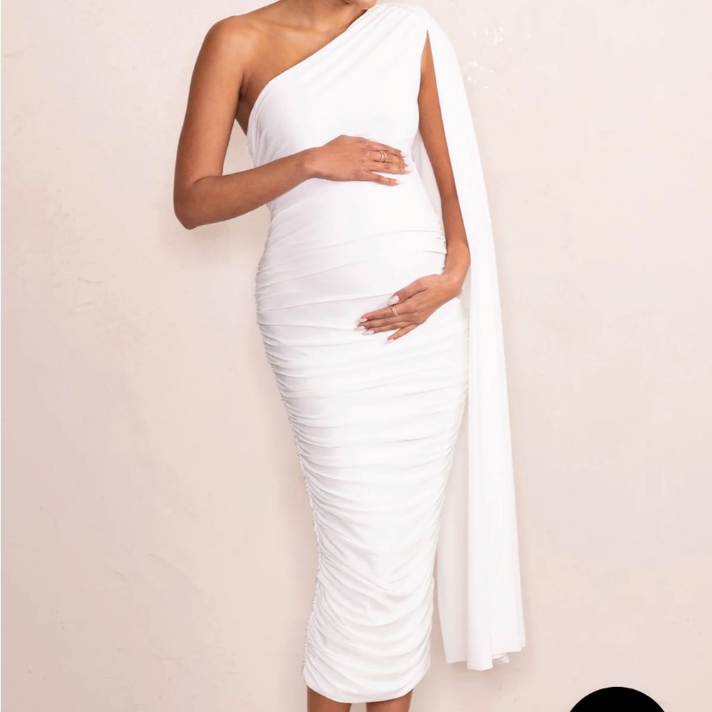 WHITE ONE SLEEVE RUCHED MATERNITY MIDI DRESS WITH CAPE SLEEVE